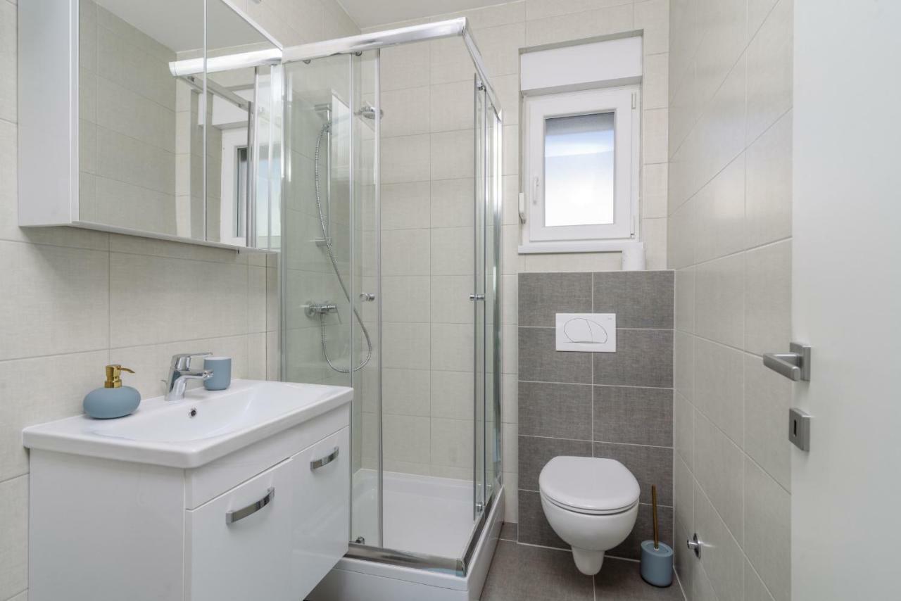Luxury Apartman Ivana Trogir Exterior photo