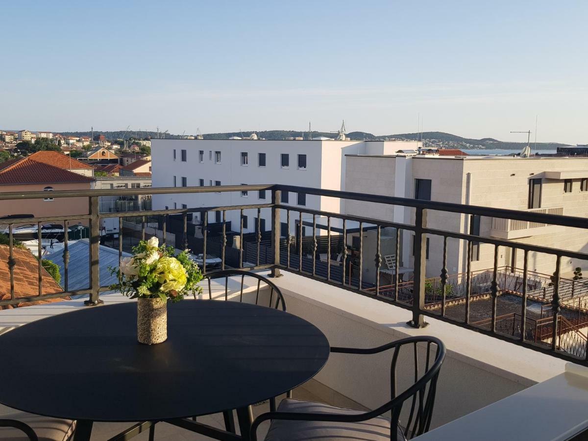 Luxury Apartman Ivana Trogir Exterior photo